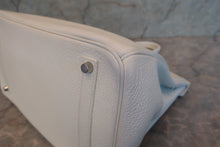 Load image into Gallery viewer, HERMES BIRKIN 35 Clemence leather White □R Engraving Hand bag 700050002