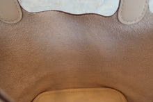 将图片加载到图库查看器,HERMES PICOTIN LOCK Micro(micro) Lucky Daisy Swift leather Nata/Vert U刻印 Hand bag 700070059