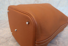 將圖片載入圖庫檢視器 HERMES/エルメス ピコタンロックGM トリヨンクレマンス ゴールド □P刻印 ハンドバッグ 700120036