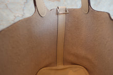 将图片加载到图库查看器,HERMES PICOTIN LOCK Micro(micro) Lucky Daisy Swift leather Nata/Vert U刻印 Hand bag 700070059