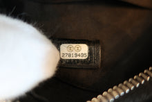 Load image into Gallery viewer, CHANEL Matelasse round chain shoulder bag Caviar skin Black/Gold hadware Shoulder bag 700040044