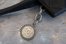 将图片加载到图库查看器,CHANEL/香奈儿 复刻 托特包 荔枝皮 Black/Silver hadware(黑色/银色金属) 托特包 700100195