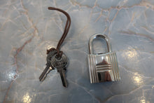 將圖片載入圖庫檢視器 HERMES/エルメス ピコタンロックGM トリヨンクレマンス ゴールド □P刻印 ハンドバッグ 700120036