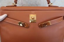 画像をギャラリービューアに読み込む, HERMES/エルメス ケリー32 クシュベル ゴールド □E刻印 ショルダーバッグ 700080069