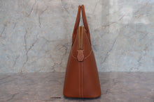 Load image into Gallery viewer, HERMES BOLIDE 35 Graine Couchevel leather Gold 〇Z Engraving Gold 700080086