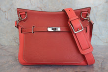 将图片加载到图库查看器,HERMES JYPSIERE 28 Clemence leather Rose jaipur/Sanguine T刻印 Shoulder bag 800070004