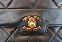 将图片加载到图库查看器,CHANEL/香奈儿 CF 链条包 羊皮 Black/Gold hadware(黑色/金色金属) 肩背包 700100229