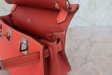 将图片加载到图库查看器,HERMES JYPSIERE 28 Clemence leather Rose jaipur/Sanguine T刻印 Shoulder bag 800070004
