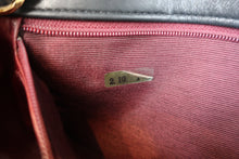 将图片加载到图库查看器,CHANEL/香奈儿 CF 链条包 羊皮 Black/Gold hadware(黑色/金色金属) 肩背包 700100229