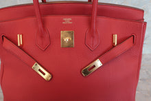 Load image into Gallery viewer, HERMES BIRKIN 35 Togo leather Rouge casaque □Q Engraving Hand bag 700080132