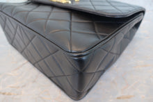 将图片加载到图库查看器,CHANEL/香奈儿 CF 链条包 羊皮 Black/Gold hadware(黑色/金色金属) 肩背包 700100204