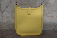 画像をギャラリービューアに読み込む, HERMES/エルメス エブリンTPM トリヨンクレマンス ライム W刻印 ショルダーバッグ 800010038
