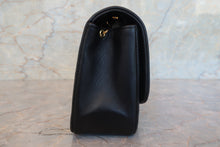 将图片加载到图库查看器,CHANEL/香奈儿 戴妃 CF 链条包 羊皮 Black/Gold hadware(黑色/金色金属) 肩背包 700120047