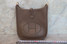 Load image into Gallery viewer, HERMES  EVELYNE TPM Clemence leather Etoupe gray Z Engraving Shoulder bag 700080109