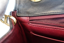 将图片加载到图库查看器,CHANEL/香奈儿 CF 链条包 羊皮 Black/Gold hadware(黑色/金色金属) 肩背包 700100204