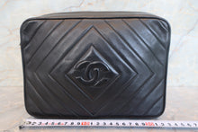 将图片加载到图库查看器,CHANEL/香奈儿 经典双C 流苏 链条包 羊皮 Black/Gold hadware(黑色/金色金属) 肩背包 700100203