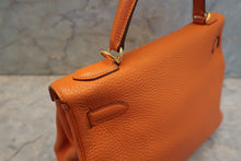 將圖片載入圖庫檢視器 HERMES/エルメス ケリー32 トゴ オレンジ □F刻印 ショルダーバッグ 700090147