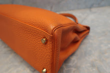 将图片加载到图库查看器,HERMES KELLY 32 Togo leather Orange □F刻印 Shoulder bag 700090147