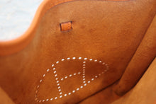 Load image into Gallery viewer, HERMES EVELYNE TPM Epsom leather Orange □H Engraving Shoulder bag 800050069