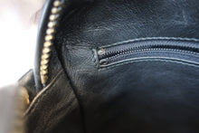 将图片加载到图库查看器,CHANEL/香奈儿 经典双C 流苏 链条包 羊皮 Black/Gold hadware(黑色/金色金属) 肩背包 700100203