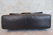 将图片加载到图库查看器,CHANEL/香奈儿 中号CF 单盖包 链条包 羊皮 Black/Gold hadware(黑色/金色金属) 肩背包 700100206