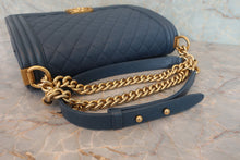 将图片加载到图库查看器,CHANEL/香奈儿 Leboy 链条包 荔枝皮 Blue/Gold hadware(蓝色/金色金属) 肩背包 800020194