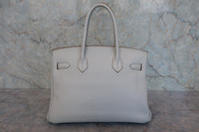 Load image into Gallery viewer, HERMES BIRKIN 30 Clemence leather Gris perle(Pearl gray) □O Engraving Hand bag 800010226