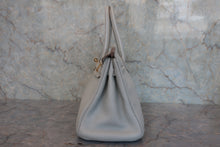 Load image into Gallery viewer, HERMES BIRKIN 30 Clemence leather Gris perle(Pearl gray) □O Engraving Hand bag 800010226