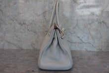Load image into Gallery viewer, HERMES BIRKIN 30 Clemence leather Gris perle(Pearl gray) □O Engraving Hand bag 800010226