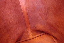 Load image into Gallery viewer, HERMES PICOTIN LOCK Eclat MM Clemence leather/Swift leather Orange poppy/Bordeaux A Engraving Hand bag 700070078