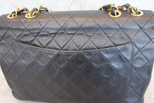 将图片加载到图库查看器,CHANEL/香奈儿 大号CF 单盖 链条包 羊皮 Black/Gold hadware(黑色/金色金属) 肩背包 700100180