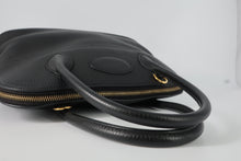 Load image into Gallery viewer, HERMES BOLIDE 31 Clemence leather Black Y Engraving Shoulder bag 800090223