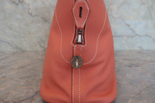 Load image into Gallery viewer, HERMES BOLIDE RELAX 35 Sikkim leather Crevette T Engraving Hand bag 800080110