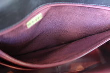 将图片加载到图库查看器,CHANEL/香奈儿 中号CF 单盖包 链条包 羊皮 Black/Gold hadware(黑色/金色金属) 肩背包 700120079