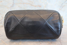 将图片加载到图库查看器,CHANEL/香奈儿 经典双C 流苏 链条包 羊皮 Black/Gold hadware(黑色/金色金属) 肩背包 700100182