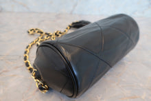 将图片加载到图库查看器,CHANEL/香奈儿 经典双C 流苏 链条包 羊皮 Black/Gold hadware(黑色/金色金属) 肩背包 700100182