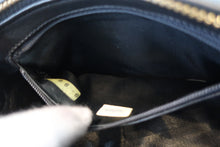 将图片加载到图库查看器,CHANEL/香奈儿 经典双C 流苏 链条包 羊皮 Black/Gold hadware(黑色/金色金属) 肩背包 700100182