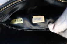 将图片加载到图库查看器,CHANEL/香奈儿 经典双C 流苏 链条包 羊皮 Black/Gold hadware(黑色/金色金属) 肩背包 700100182