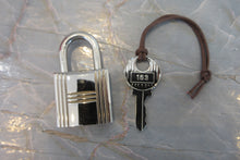 Load image into Gallery viewer, HERMES PICOTIN LOCK ECLAT PM Clemence leather/Swift leather Framboise/Rouge sellier Z Engraving Hand bag 700030043