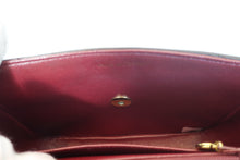 将图片加载到图库查看器,CHANEL/香奈儿 V线 链条包 羊皮 Black/Gold hadware(黑色/金色金属) 肩背包 700120053