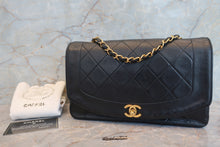 将图片加载到图库查看器,CHANEL/香奈儿 戴妃 CF 链条包 羊皮 Black/Gold hadware(黑色/金色金属) 肩背包 700100170