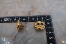 Load image into Gallery viewer, CHANEL CC mark earring Gold plate Gold Earring 500090263