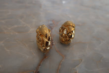 Load image into Gallery viewer, CHANEL CC mark earring Gold plate Gold Earring 500090263