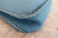 画像をギャラリービューアに読み込む, HERMES/エルメス ヴェスパPM トリヨンクレマンス ブルージーン ショルダーバッグ 800010048