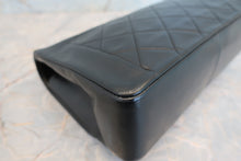 将图片加载到图库查看器,CHANEL/香奈儿 戴妃 CF 链条包 羊皮 Black/Gold hadware(黑色/金色金属) 肩背包 700100170