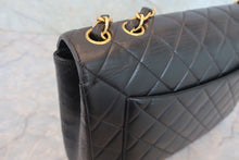 Load image into Gallery viewer, CHANEL Medium Matelasse single flap double chain shoulder bag Lambskin Black/Gold hadware Shoulder bag 800020161