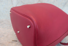 将图片加载到图库查看器,HERMES PICOTIN LOCK GM Clemence leather Ruby □N刻印 Hand bag 700070043