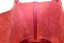 Load image into Gallery viewer, HERMES PICOTIN LOCK GM Clemence leather Ruby □N Engraving Hand bag 700070043