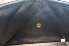 Load image into Gallery viewer, CHANEL Medium Matelasse single flap double chain shoulder bag Lambskin Black/Gold hadware Shoulder bag 800020161