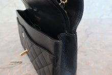 將圖片載入圖庫檢視器 CHANEL/シャネル マトラッセWフラップWチェーンショルダーバッグ キャビアスキン ブラック/ゴールド金具 ショルダーバッグ 700080073